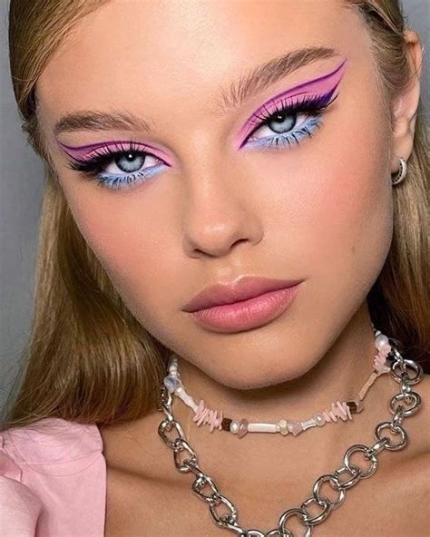 beauty   woman     facial mode   true beauty