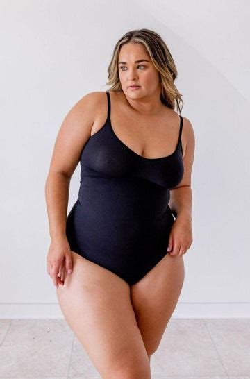 Flawless Fit Shapewear - Sculpt & Define Your Curves