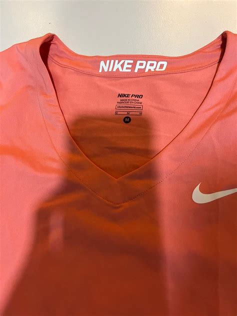 Nike pro workout clothes, Women's Fashion, Activewear on Carousell