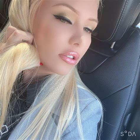 Jeanie Marie Sullivan on Twitter: "@NandoCortelini hey sexy ;) https