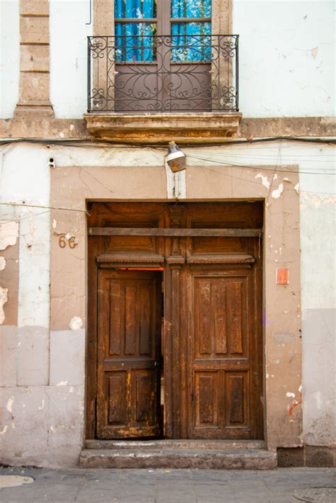 Façades of Centro Histórico – Out to Space