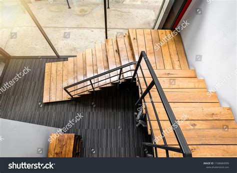 7,487 Office Wood Stairs Images, Stock Photos, 3D objects, & Vectors ...