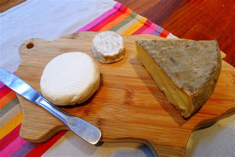 French Cheese: How to Buy, Store and Serve French Cheese Properly