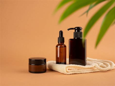 Top 9 Cosmetic Industry Trends - Empowering your brand with our top OEM ...