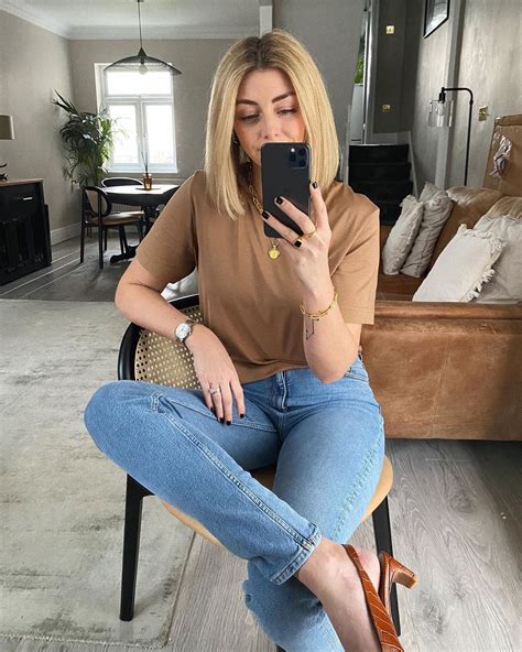 Emma Hill on Instagram: “Home ️” Comfy Casual Outfits, Casual Style ...
