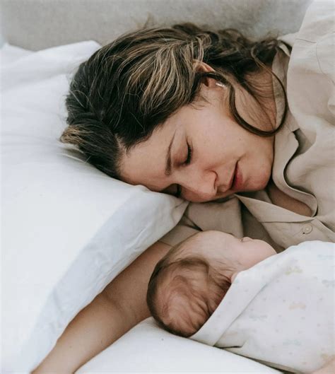 The 8 Culprits Why Newborn Baby Cry So Much at Night and What You Can