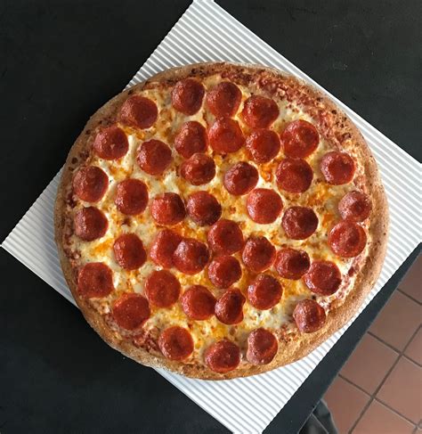 Breadeaux Pizza