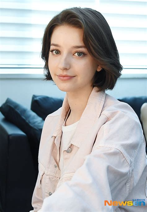 Angelina Danilova - Photo Gallery (Ангелина Данилова) @ HanCinema