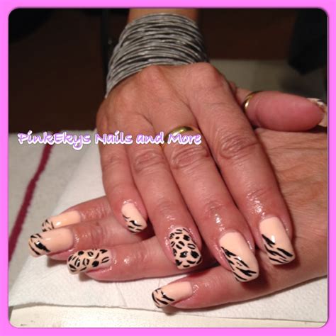 Immagini Unghie Gel Decorate
