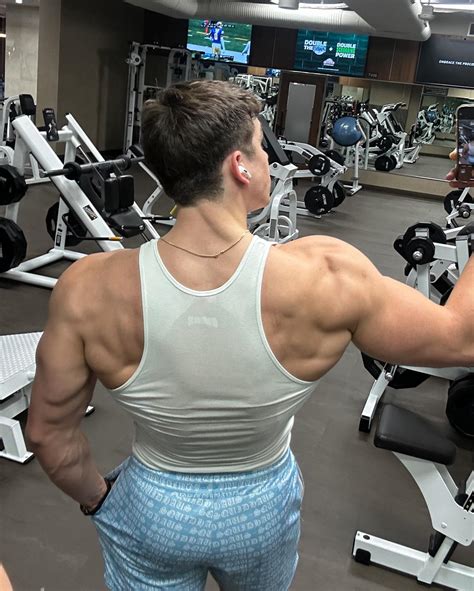Dirk Germon | Fasted Morning Weight: 216.5lbs Bulk got me stretching ...