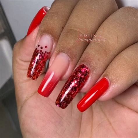 Ideias De Unha Vermelha Com Glitter - Unha vermelha decoração com gliter | Ideias para unhas vermelhas, Unha ...