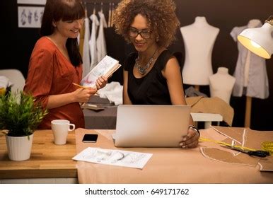 238,971 Team fashion Images, Stock Photos & Vectors | Shutterstock