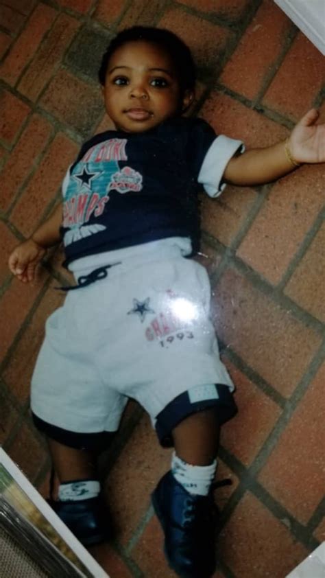 Davido shares His Throwback Photos & All We Can See are His Daughters ...