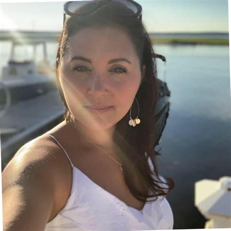 Stephanie Ferraro - Independent Consultant - Rodan + Fields | LinkedIn