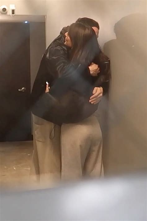 Pete Davidson, Emily Ratajkowski seen together for first time