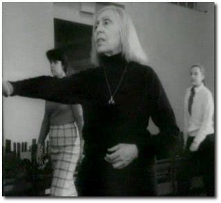 Стрельникова