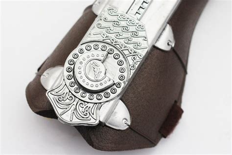 Скрытый Клинок Ассасина купить в Украине, цена Assassin’s Creed | Luxtoys
