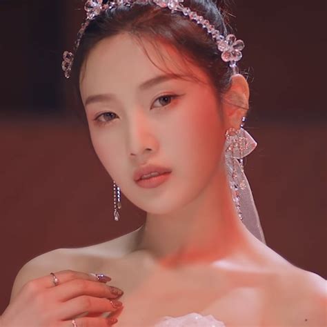 park soo young joy red velvet net worth