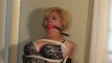 MP4 Format Kelly Very tight ball gag re edited and unseen footage of ...