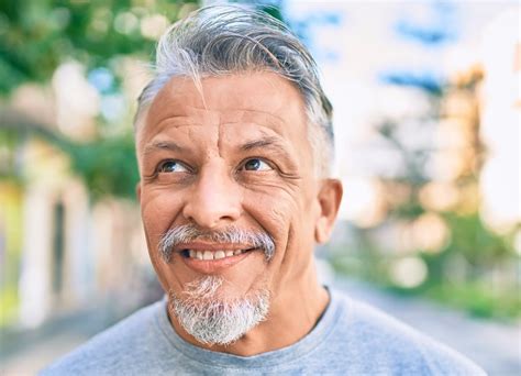 22 Short Grey Beard Styles For A Sophisticated Look – Beard Style
