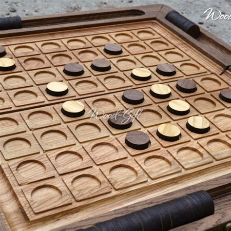 Деревянная игра Реверси | Wood gifts, Wood