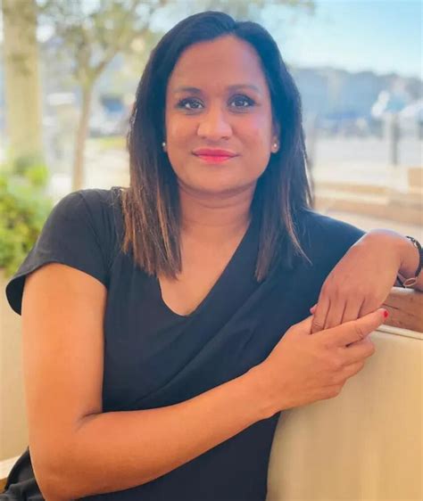 Sarah Bossard – Movies, Bio and Lists on MUBI