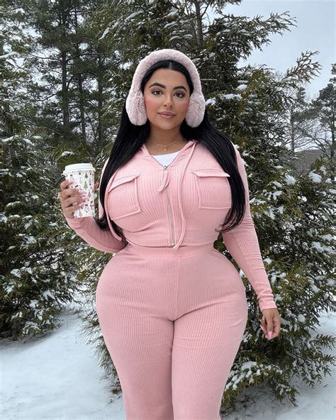 by FashionNova | Rolling Up to Bae's Like 🌹 ⁠ 🔎 Lowkey In To You Bra