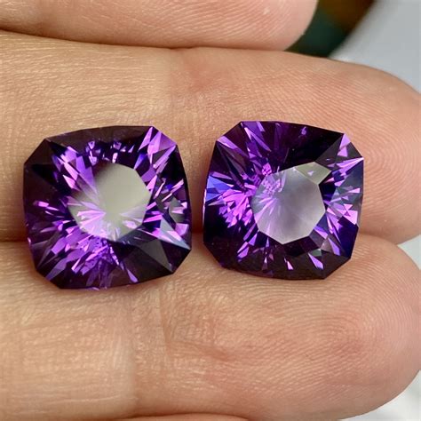 Pin by Barbara Smith on Beautiful Gems, a woman can dream | Purple gems