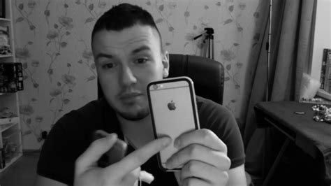 Не покупайте iPhone 7 - сломалась кнопка громкости - YouTube