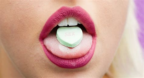 How Would You Describe Sex? 14 Millennial Women Define It In One Word