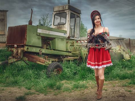 Сельские девушки (110 фото)