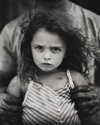 Sally Mann - artist, news & exhibitions - photography-now.com
