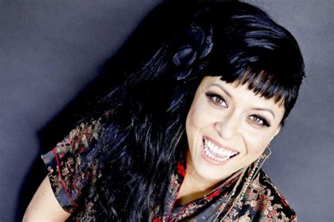 Interviews: Annabella Lwin (Bow Wow Wow) | Punknews.org