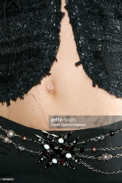 Kelly Carlson : r/famous_female_navels