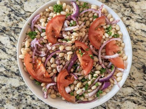 Easy Piyaz Salad (Turkish White Bean Salad)