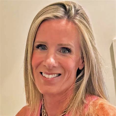 Fake - Ex-Astronomer HR Exec Kristin Cabot Shows Never-Before-Scene