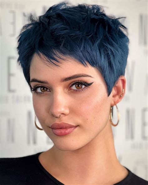 Short Pixie Cuts with Color: A Bold and Playful Look for Any Occasion ...