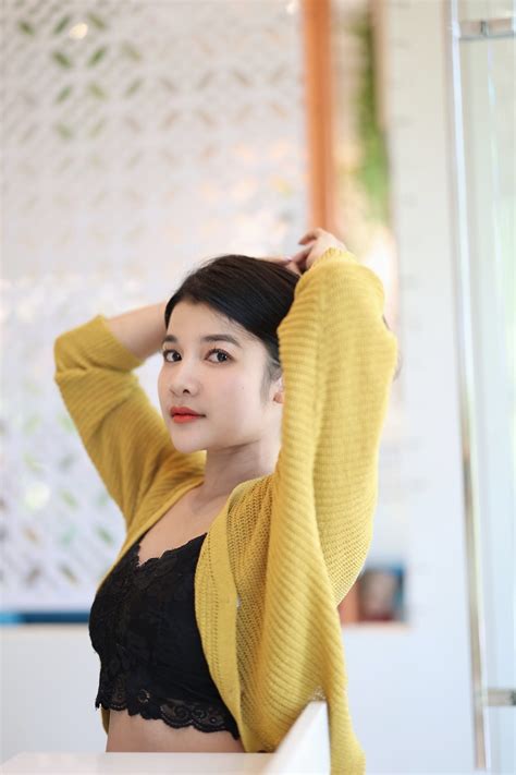 MAYME mym - แอบมองอะไรกัน 😍😘 GN จร้า 🧐