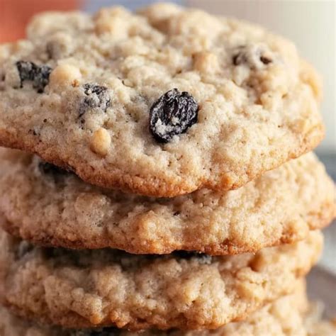 ultimate guide  soft chewy oatmeal raisin cookies