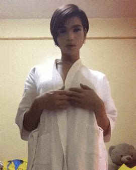 Shemale flashing Porn Pics, XXX Photos, Sex Images - PICTOA