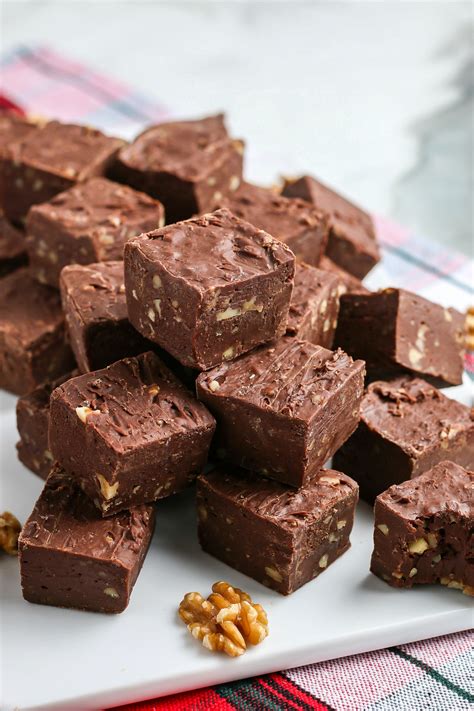 Easy Chocolate Fudge Recipe - Easy Budget Recipes