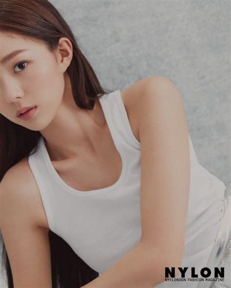 Chae Soo-bin - Photo Gallery (채수빈) in 2021 | Actresses, Korean actress ...