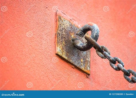 chain attached  cleat  dock  dock tie    attached