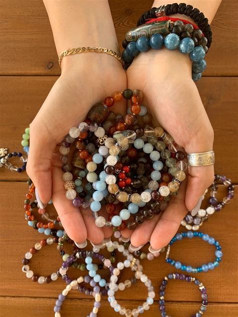 Браслеты | Pulseras de piedras, Pulseras y brazaletes, Pulseras