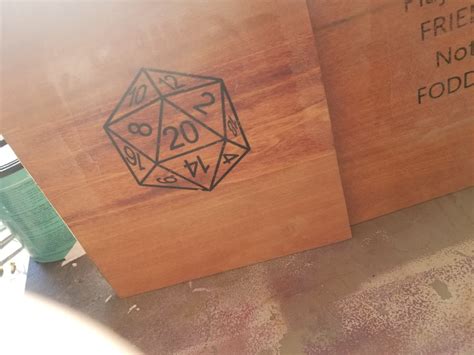 D&D DM screen made of poplar with a... - Azure Woodworking