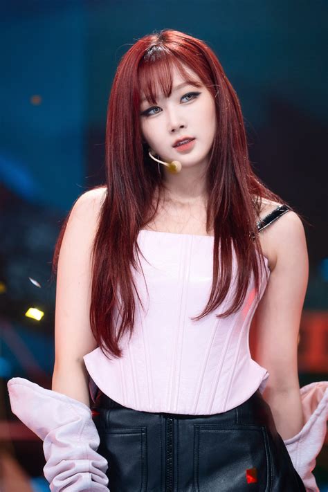 Giselle Image #410921 - Asiachan KPOP Image Board