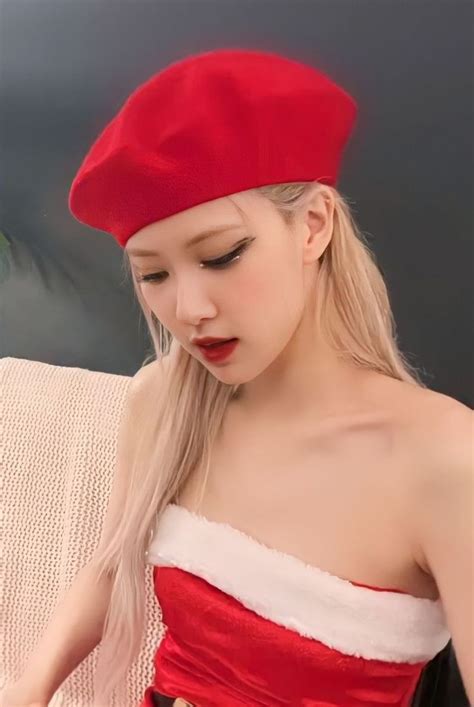 blackpink rose net worth 2025