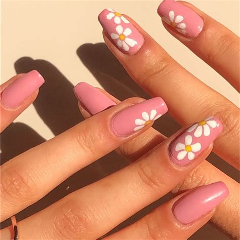 Pink floral nails | Pink flower nails, Short acrylic nails designs ...