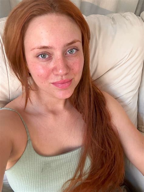 318 best Redhead Selfie images on Pholder | SFW Redheads, Redhead