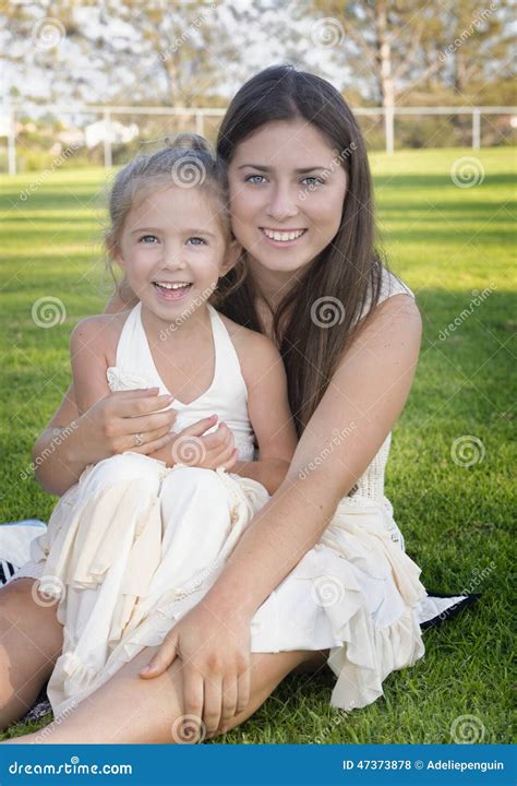 bigger  sister stronger  sister fxbuc